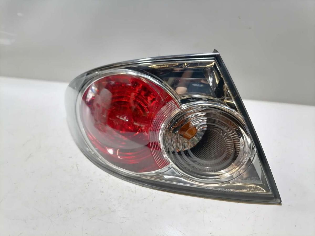 Mazda 6 GG original Rücklicht Rückleuchte Schlussleuchte links außen Fließheck Facelift Bj.2007
